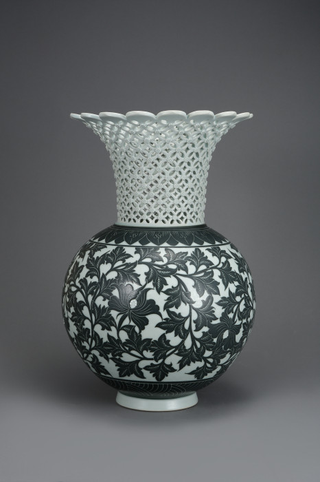 ICHEON: Reviving the Korean Ceramics Tradition - American Museum of ...